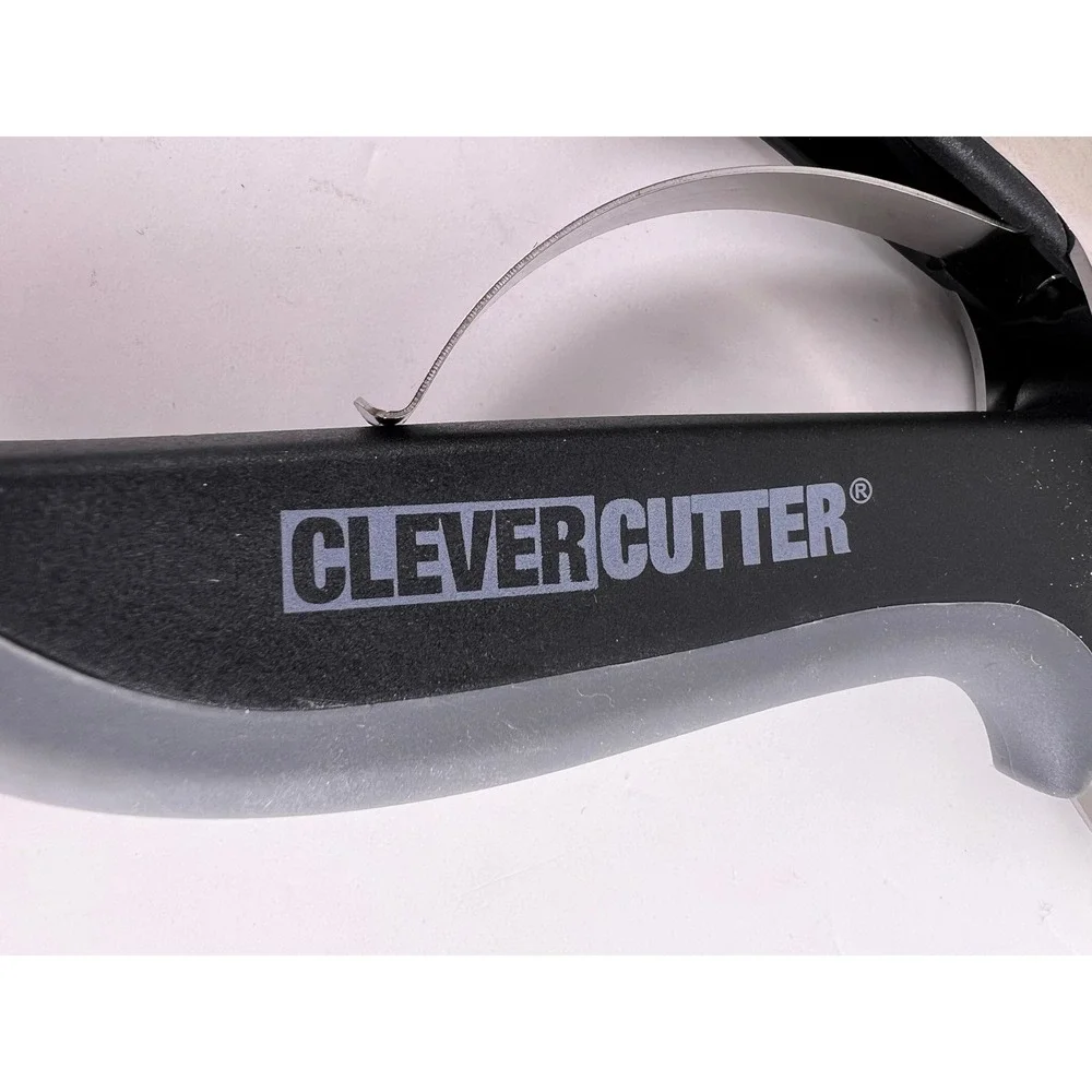 2-Clever‎ Cutter 2-in-1 knife and cutting board kitchen scissors. Chops & Slices